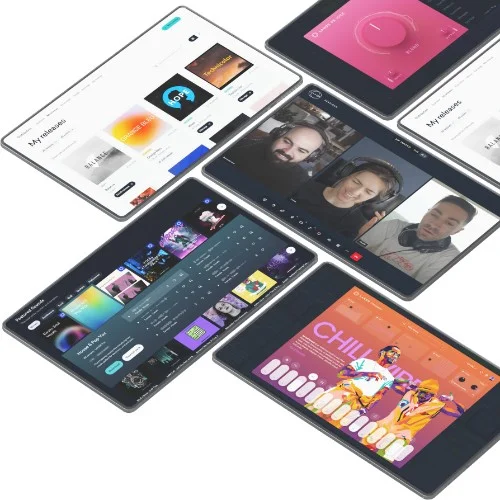 LANDR LANDR Studio Pro - 12 Months interface